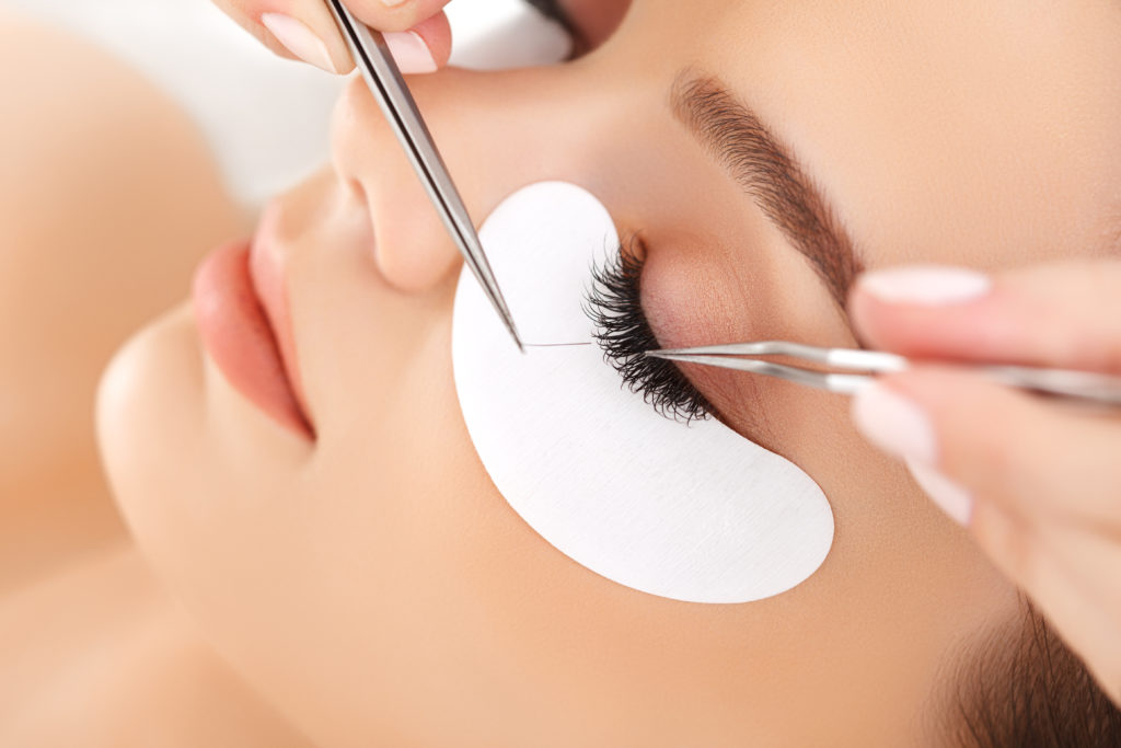 Eyelash Extension in Alpine, Utah | Glo Esthetics